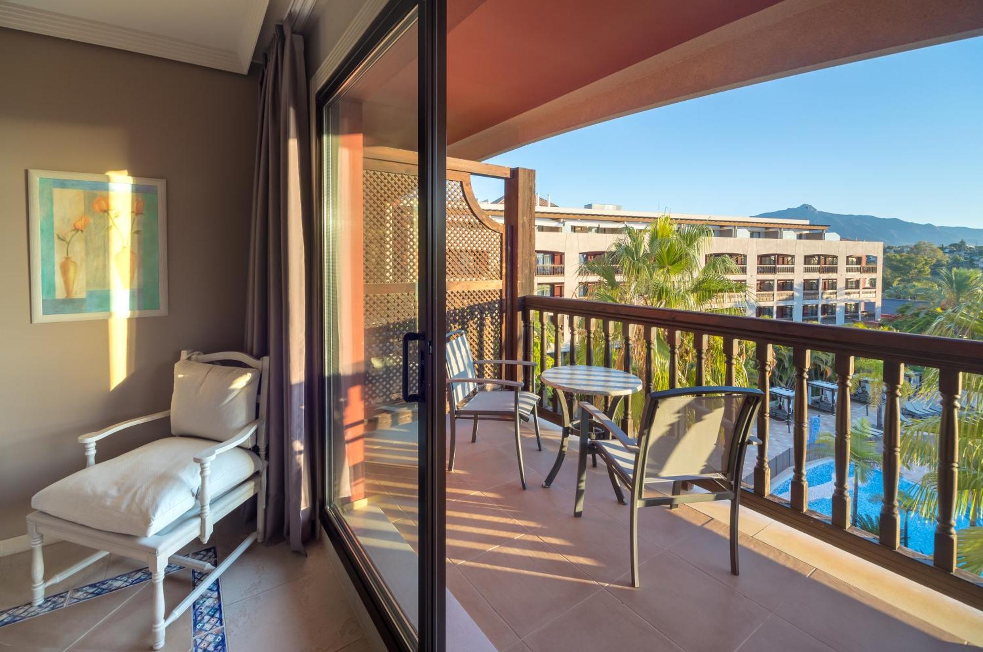 Hotel Barcelo Marbella Esterno foto